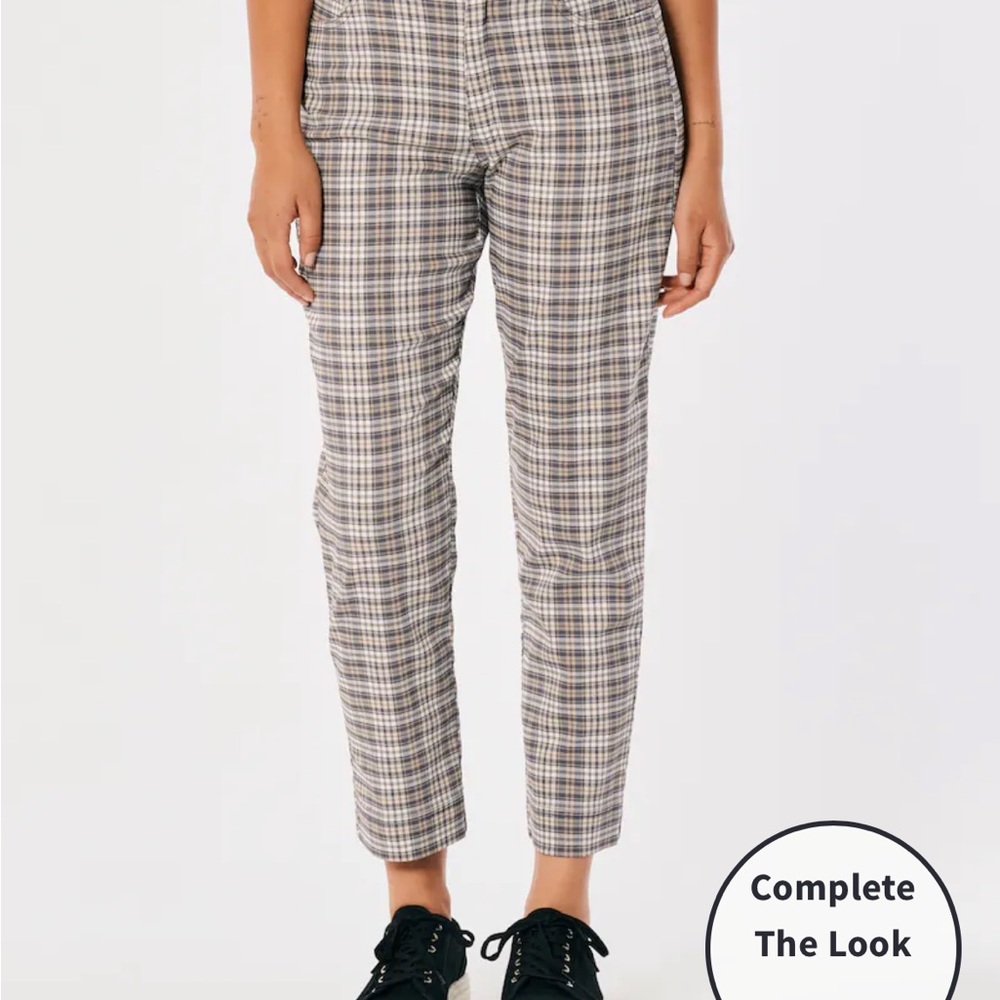 NWT Hollister high rise stretch plaid pants
